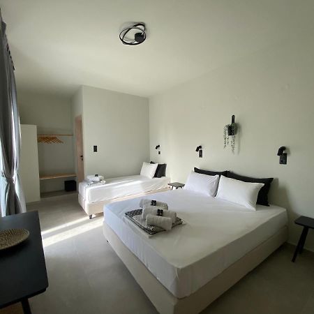 Mellow Paros Esterno foto